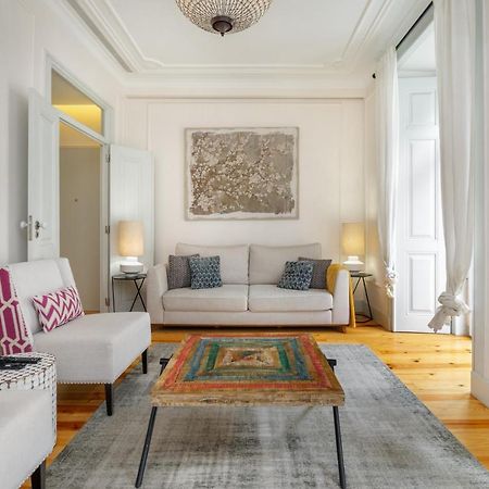 Whome Luxury Stay In Prime Location W/ Ac, Lift & Private Patio Lisbona Esterno foto