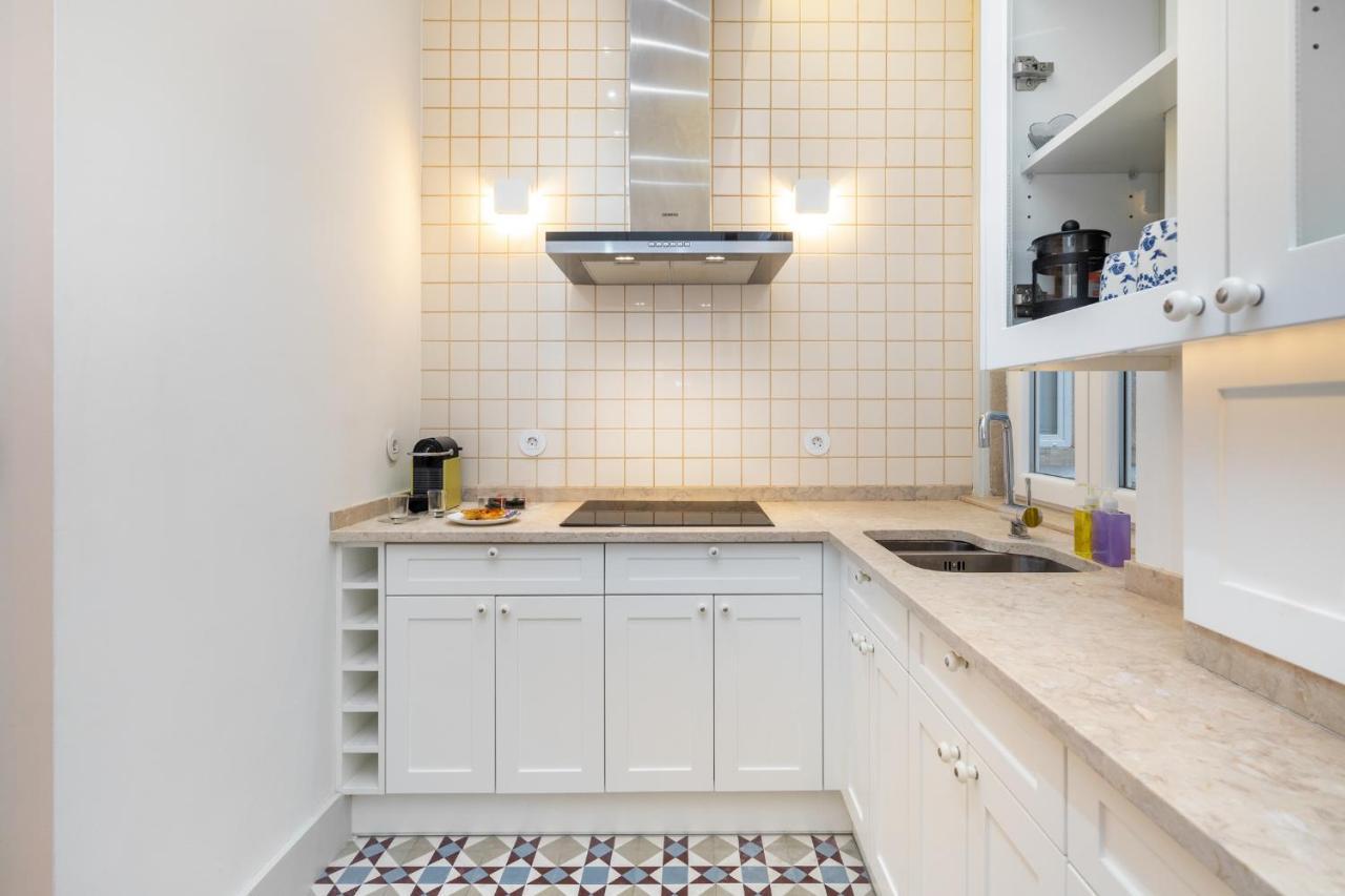 Whome Luxury Stay In Prime Location W/ Ac, Lift & Private Patio Lisbona Esterno foto