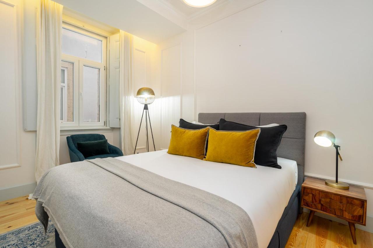 Whome Luxury Stay In Prime Location W/ Ac, Lift & Private Patio Lisbona Esterno foto
