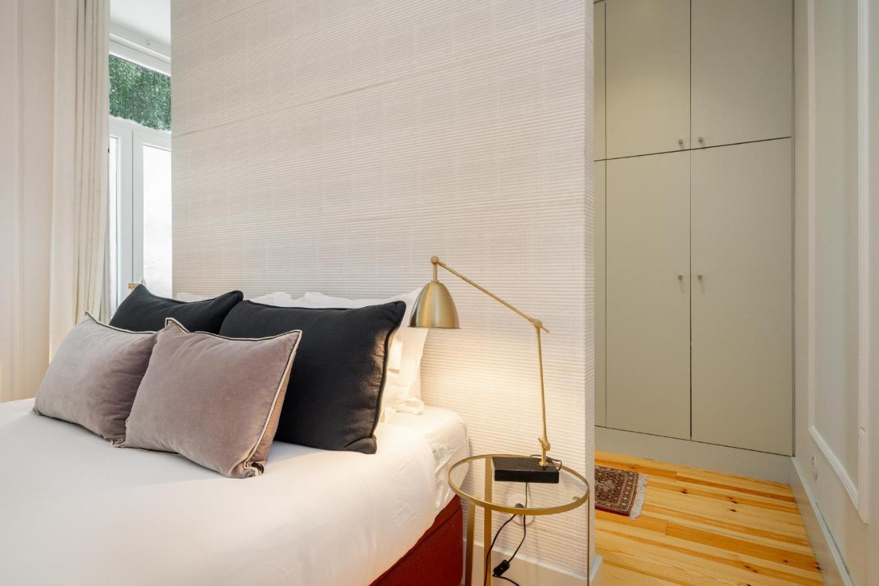Whome Luxury Stay In Prime Location W/ Ac, Lift & Private Patio Lisbona Esterno foto