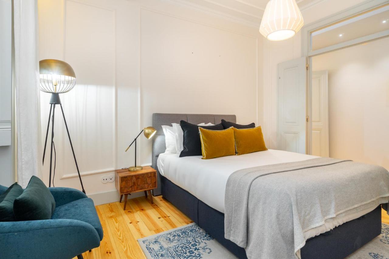 Whome Luxury Stay In Prime Location W/ Ac, Lift & Private Patio Lisbona Esterno foto