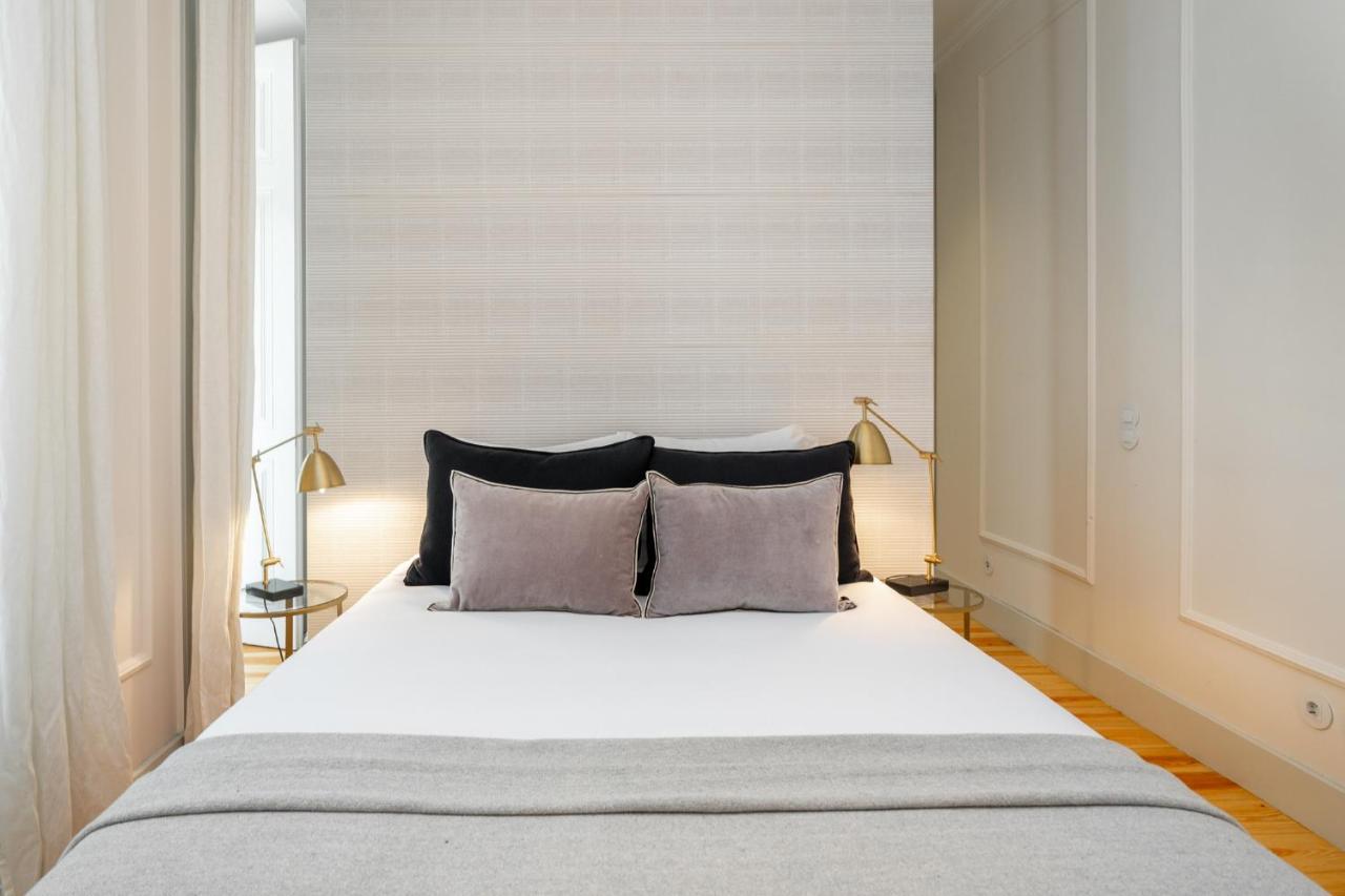 Whome Luxury Stay In Prime Location W/ Ac, Lift & Private Patio Lisbona Esterno foto